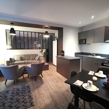 Au Saint Martin Lägenhet Cholet Exteriör bild
